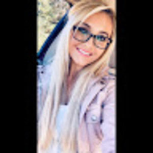 Meet your Posher, Lacey